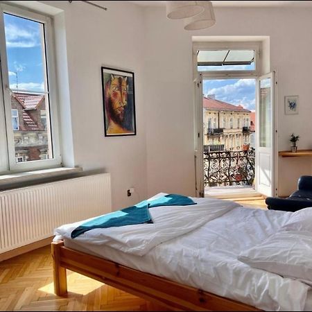 Chic Apartment In The Center Of Cracow Краков Экстерьер фото